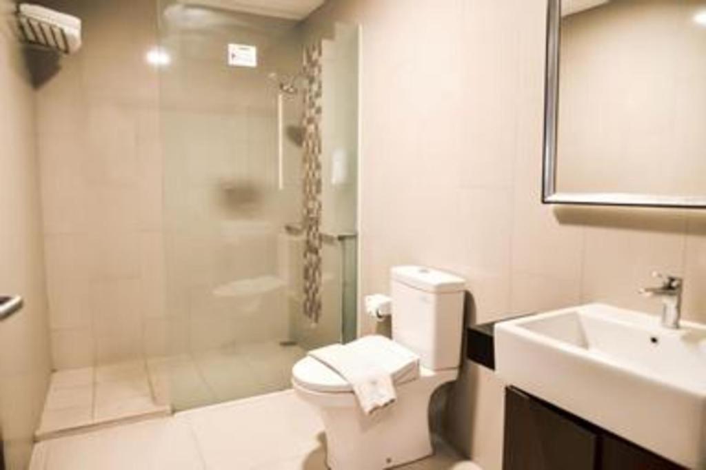 Travello Hotel Бандунг Екстер'єр фото