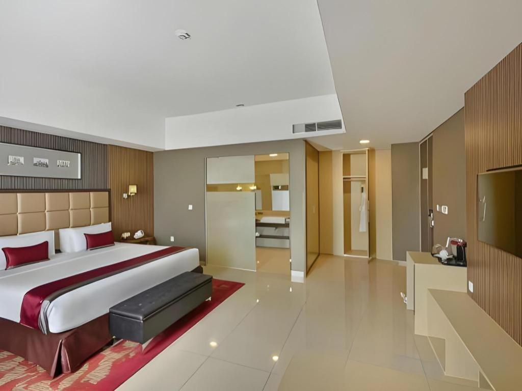 Travello Hotel Бандунг Екстер'єр фото
