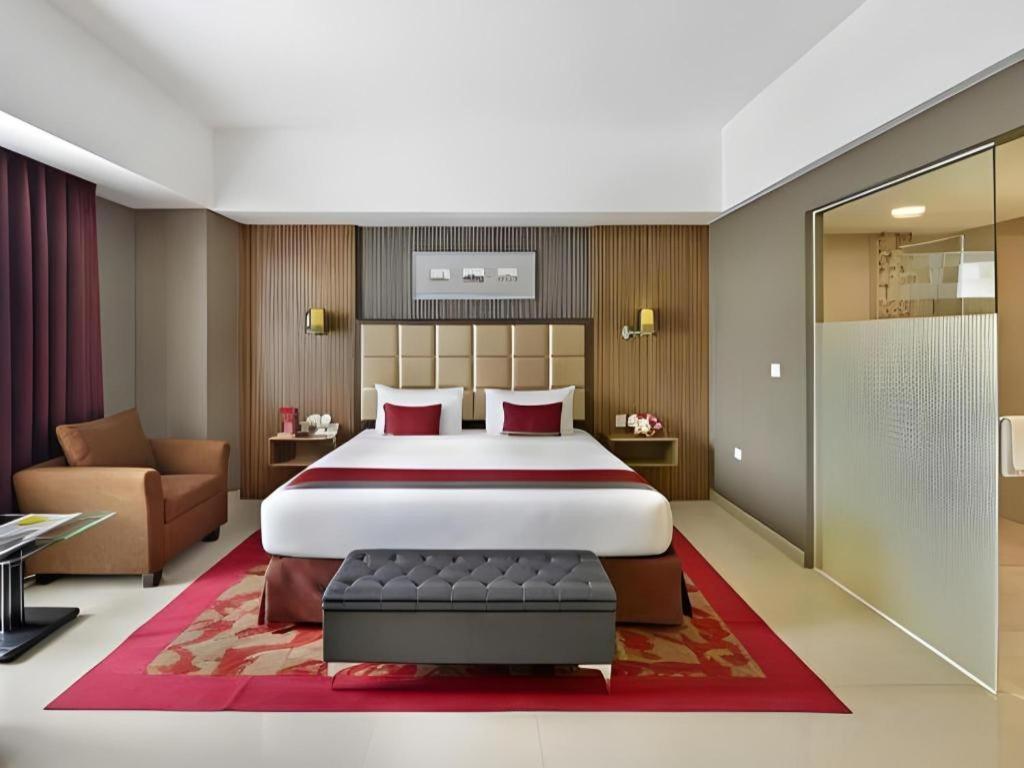 Travello Hotel Бандунг Екстер'єр фото