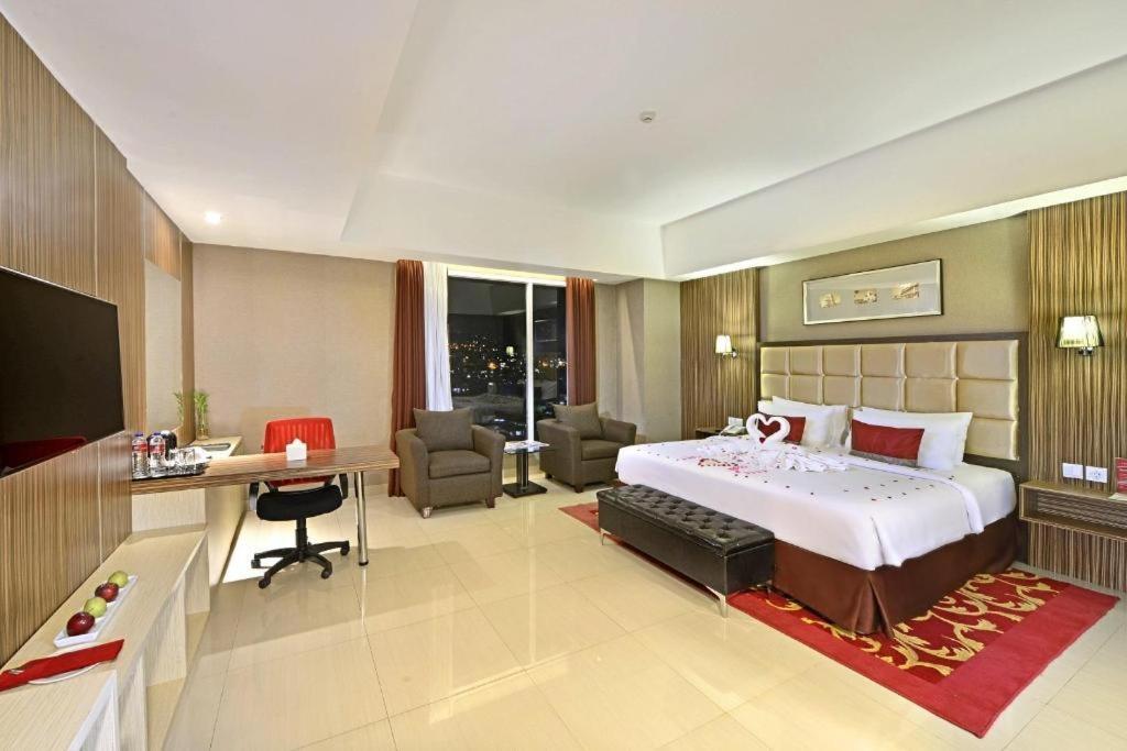 Travello Hotel Бандунг Екстер'єр фото