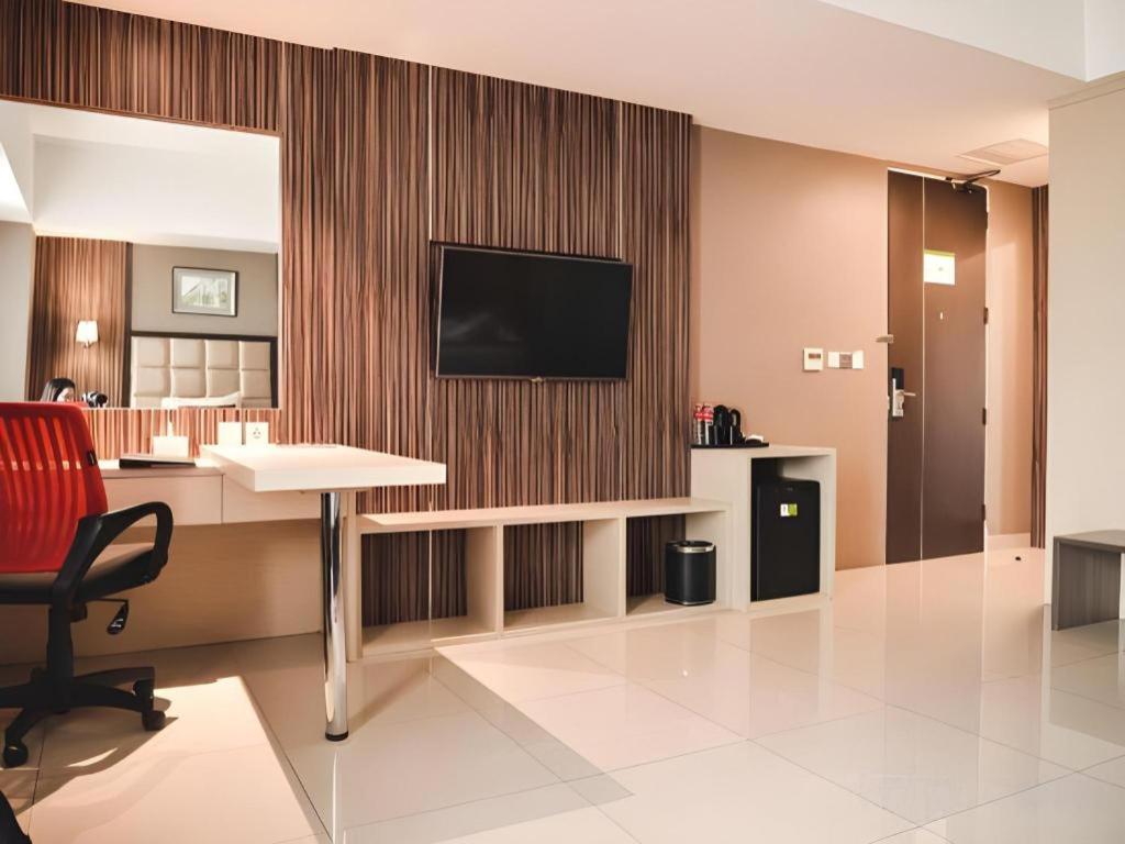 Travello Hotel Бандунг Екстер'єр фото