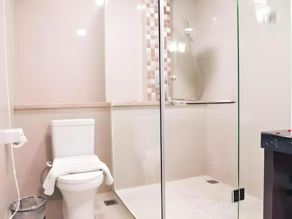 Travello Hotel Бандунг Екстер'єр фото